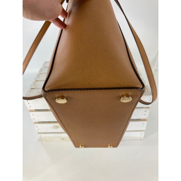 MICHAEL KORS, LARGE BROWN SAFFIANO LEATHER SHOULDER BAG - Picture 7 of 12